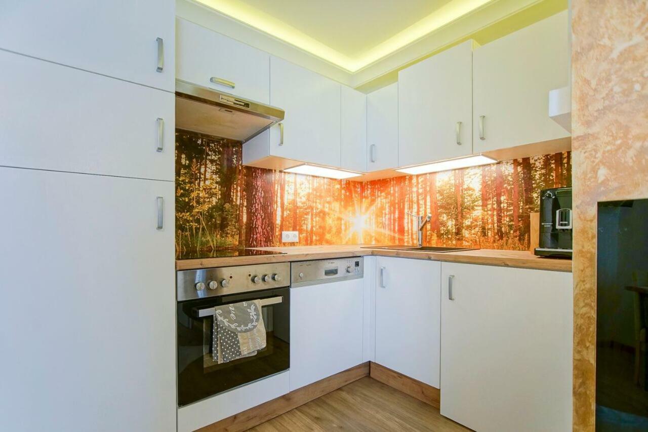 Auszeit Leoben 1 Mit Terasse Und Gratis Parkplatz Apartment Exterior photo